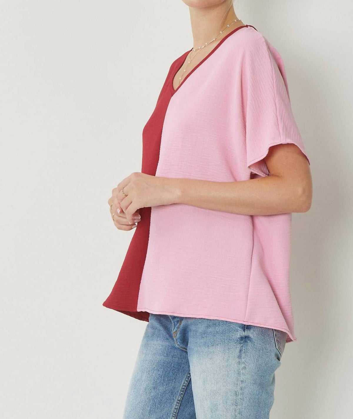 Entro - Color Block V-neck Top