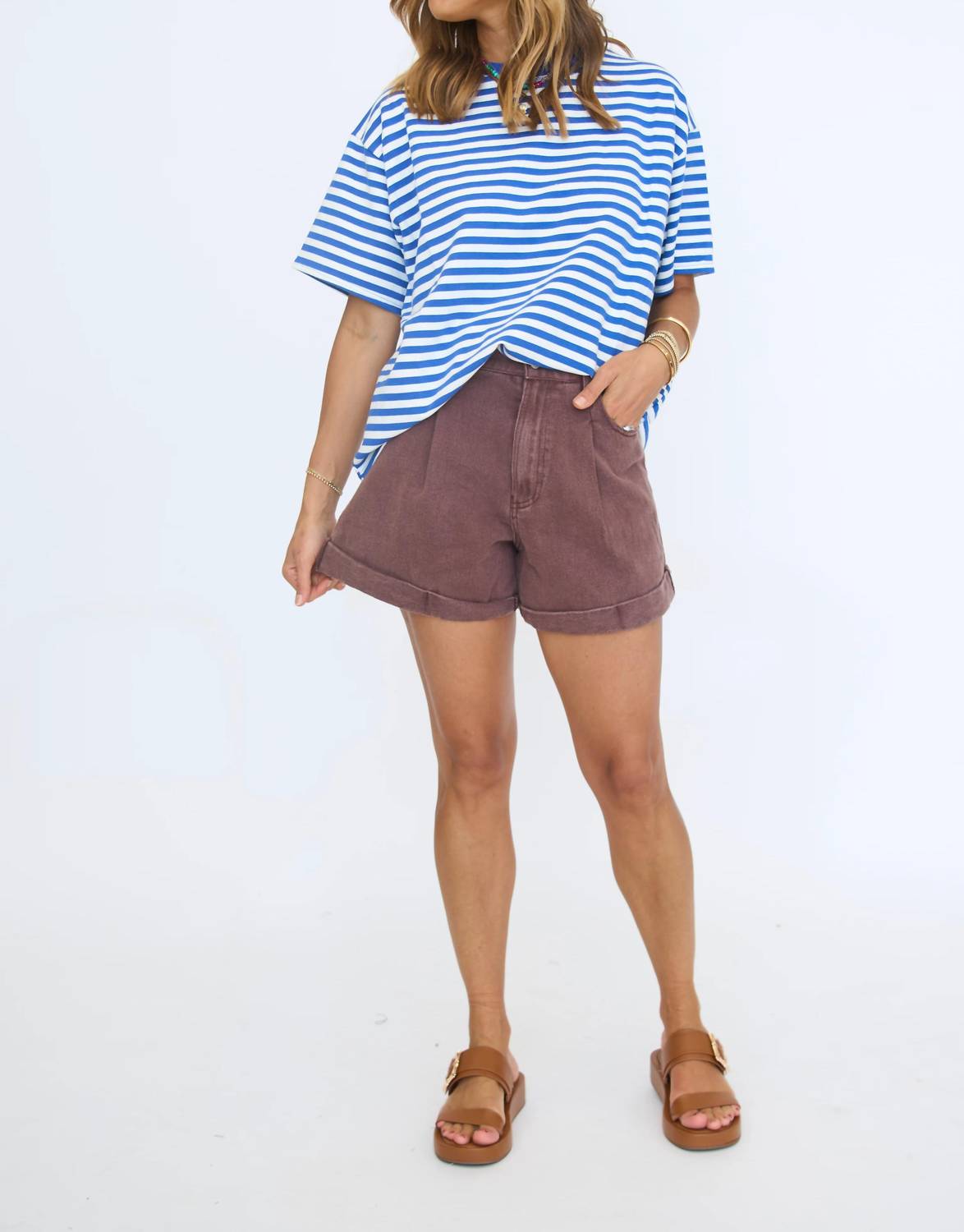 Entro - Cuffed Colored Denim Shorts