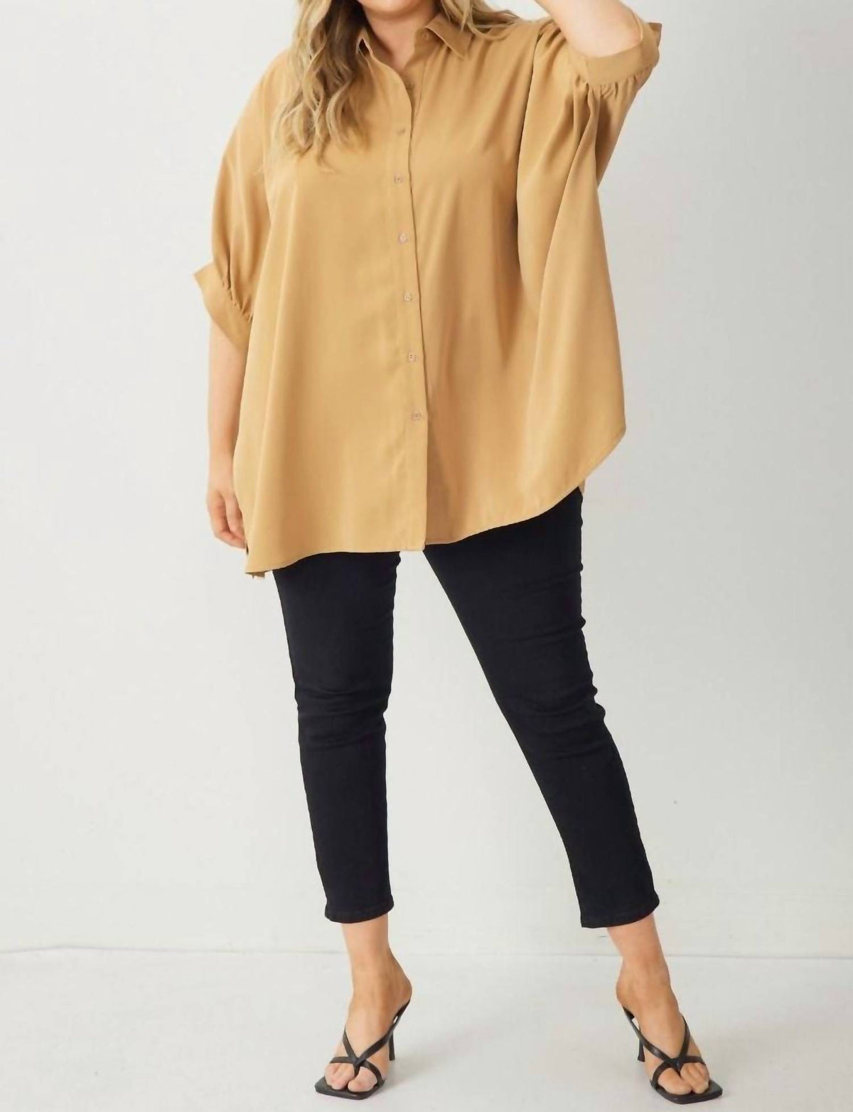 Entro - Dolman Curvy 3/4 Sleeve Button Up Top
