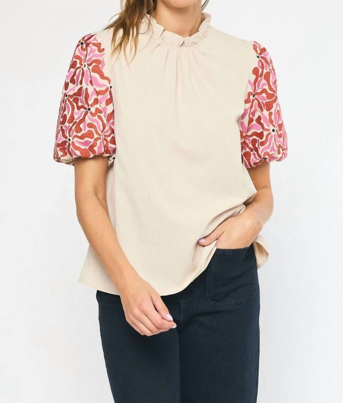 Entro - Embroidered Puff Sleeve Top