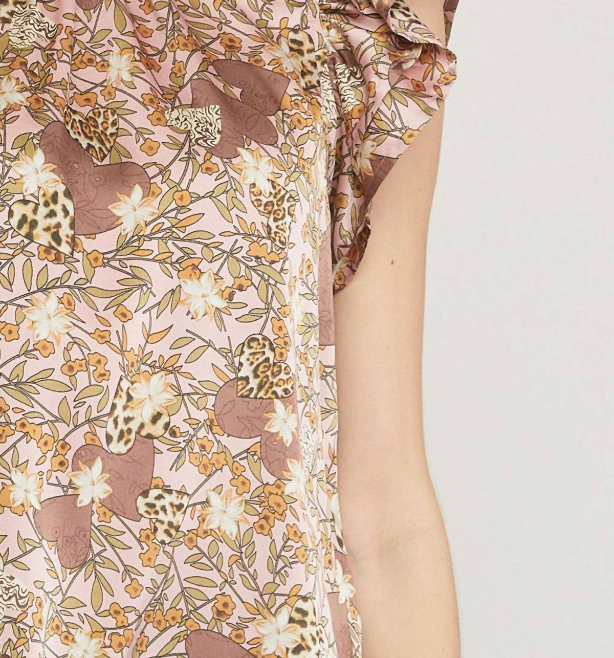 Entro - Floral & Leopard Ruffle Top