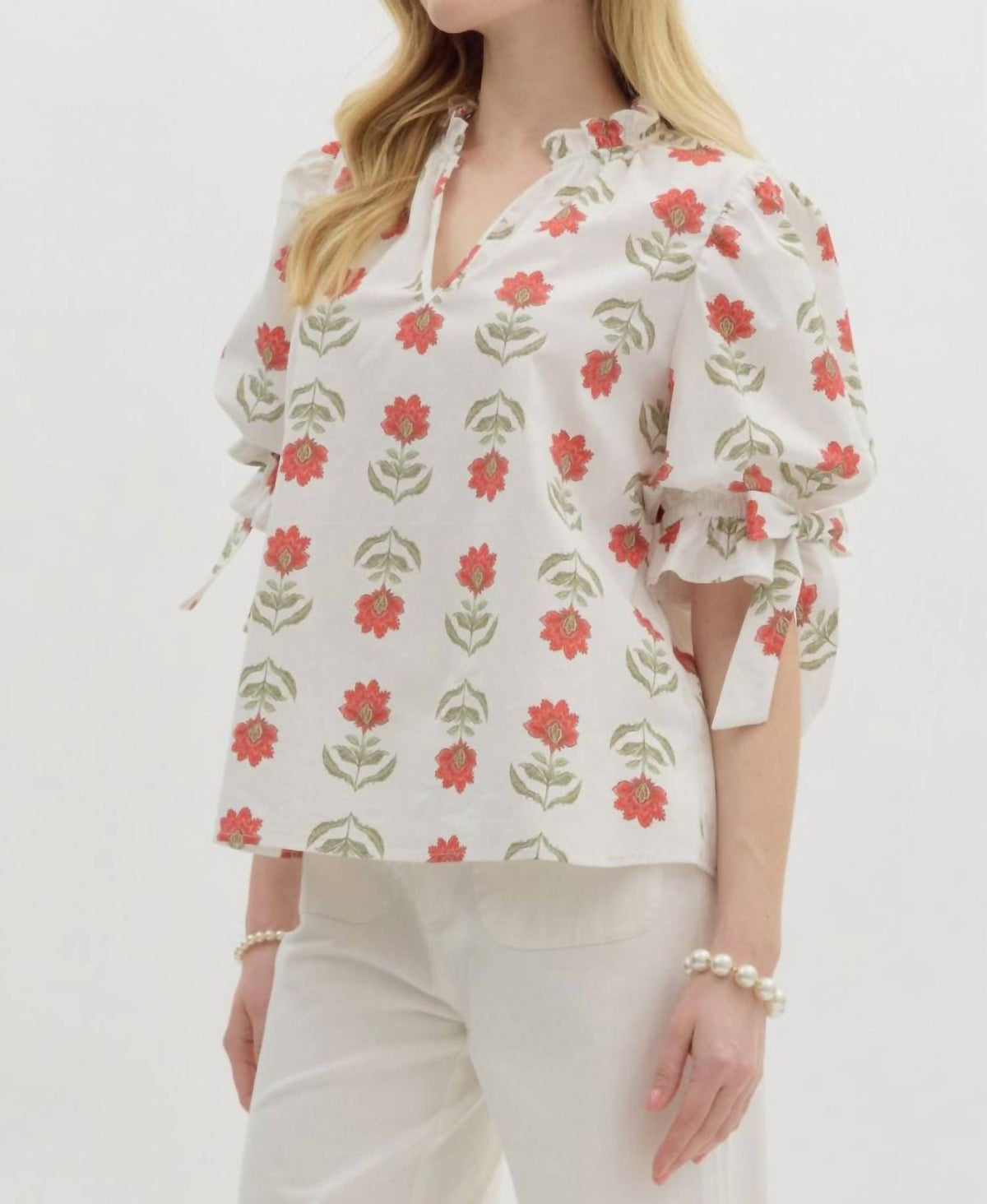 Entro - Floral Print Pullover Top