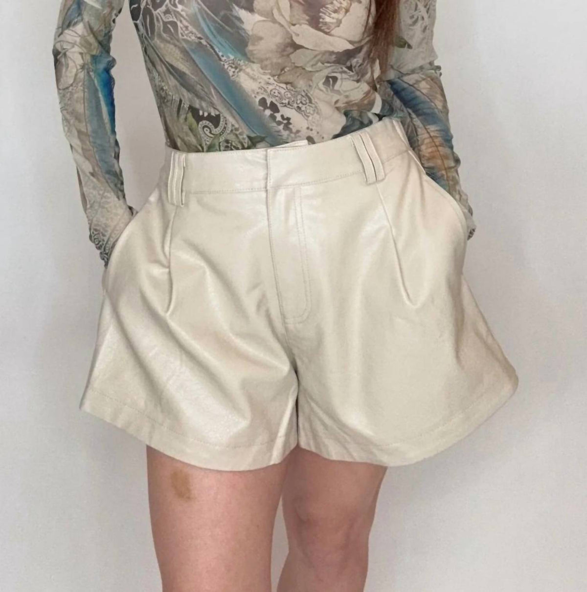 Entro - Fox Leather Shorts