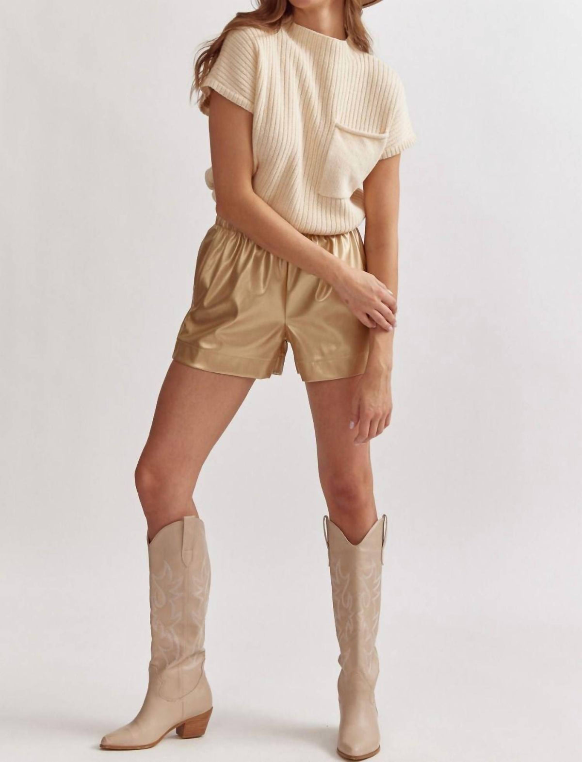 Entro - High Waisted Shorts