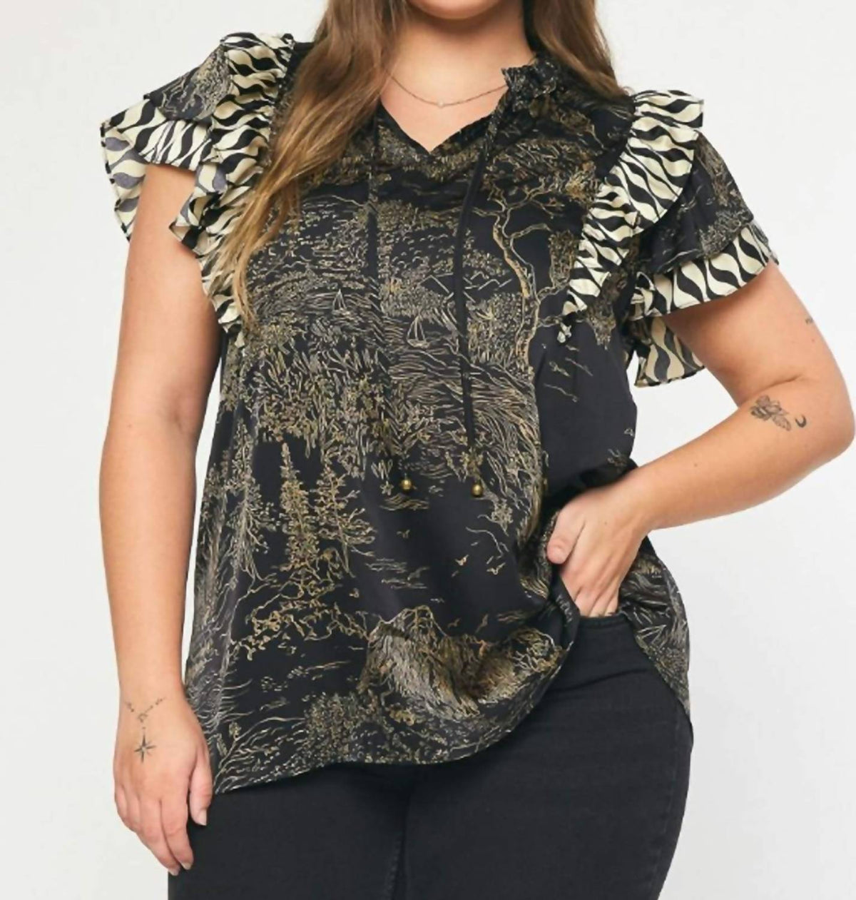 Entro - Ruffle Sleeve V-neck Top