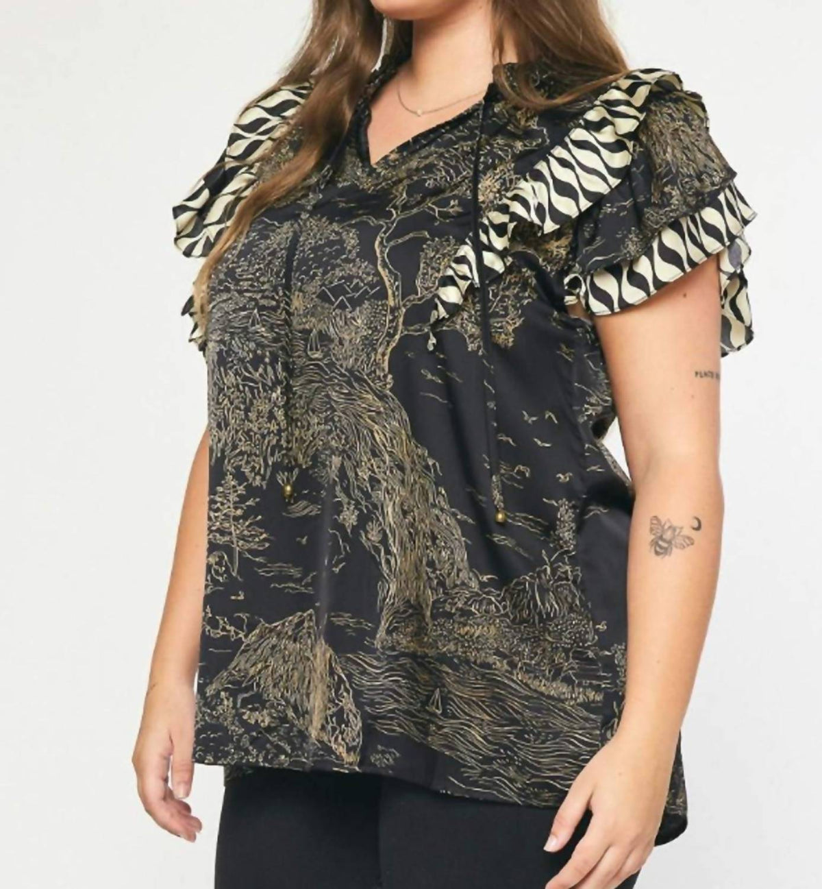Entro - Ruffle Sleeve V-neck Top