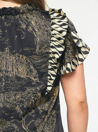 Entro - Ruffle Sleeve V-neck Top