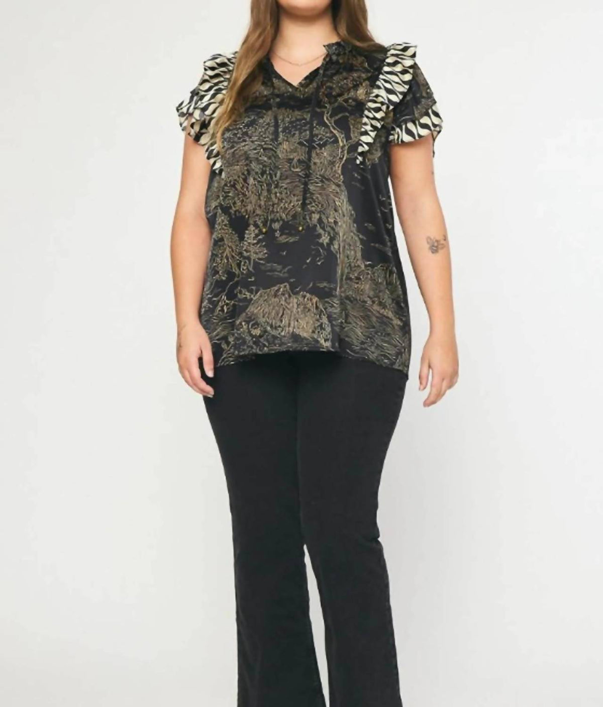 Entro - Ruffle Sleeve V-neck Top