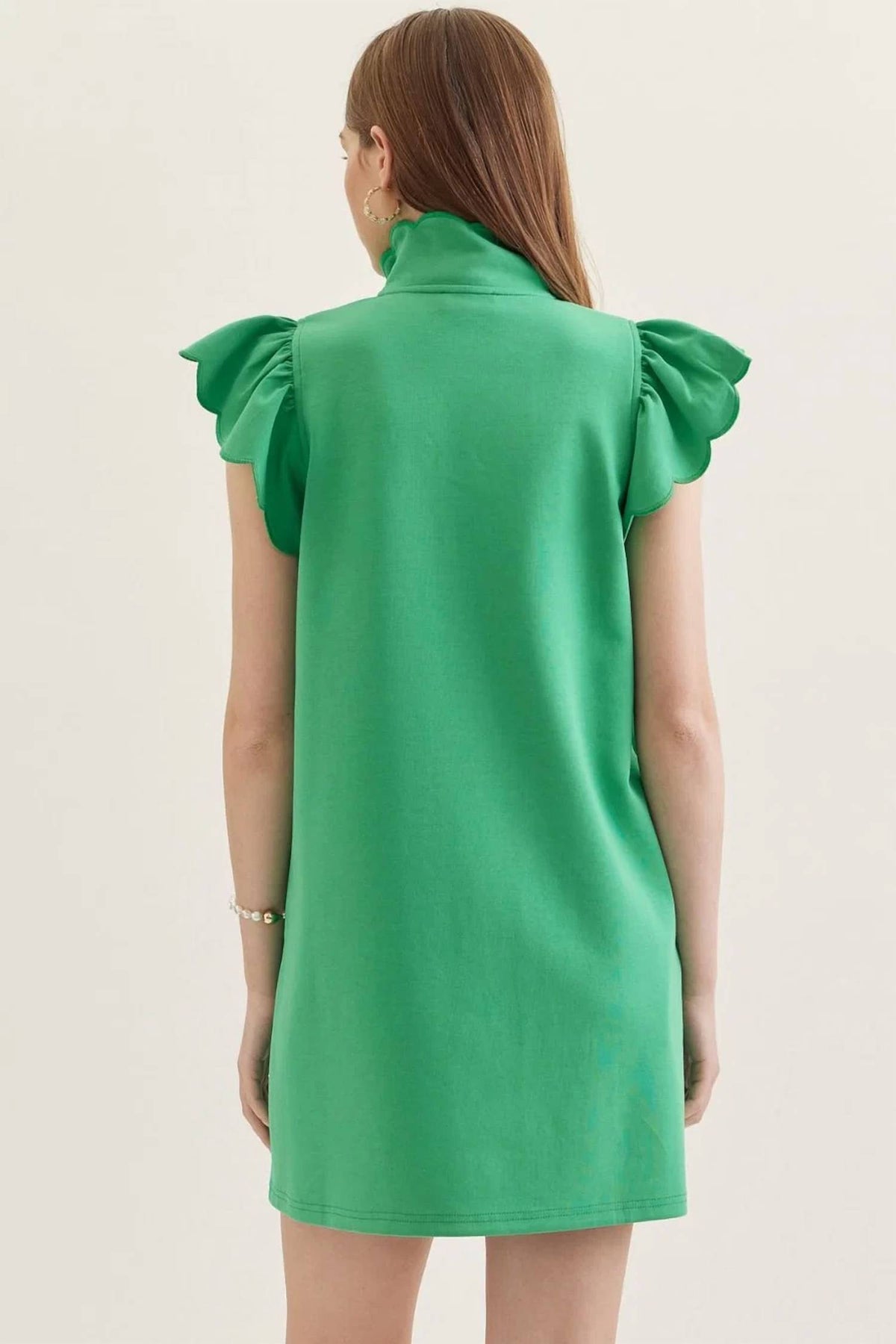 Entro - Scallop Flutter Sleeve Dress