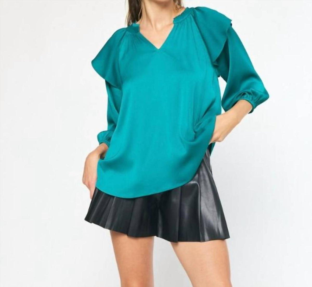 Entro - Serenity Quarter Sleeve Ruffled Top