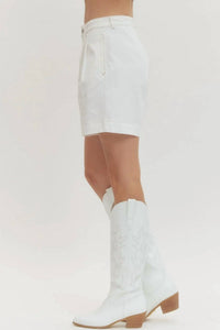 Entrousa - Crisp Pleated Shorts