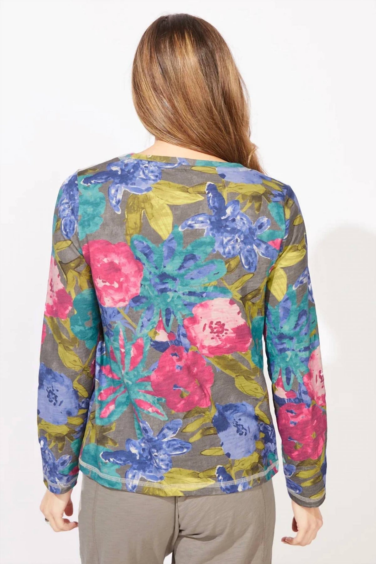 Escape By Habitat - Botanical Blooms Perfect Layer Tee