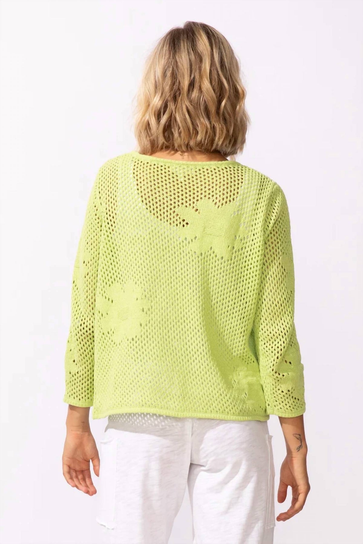 Escape By Habitat - Floral Crochet Easy Pullover