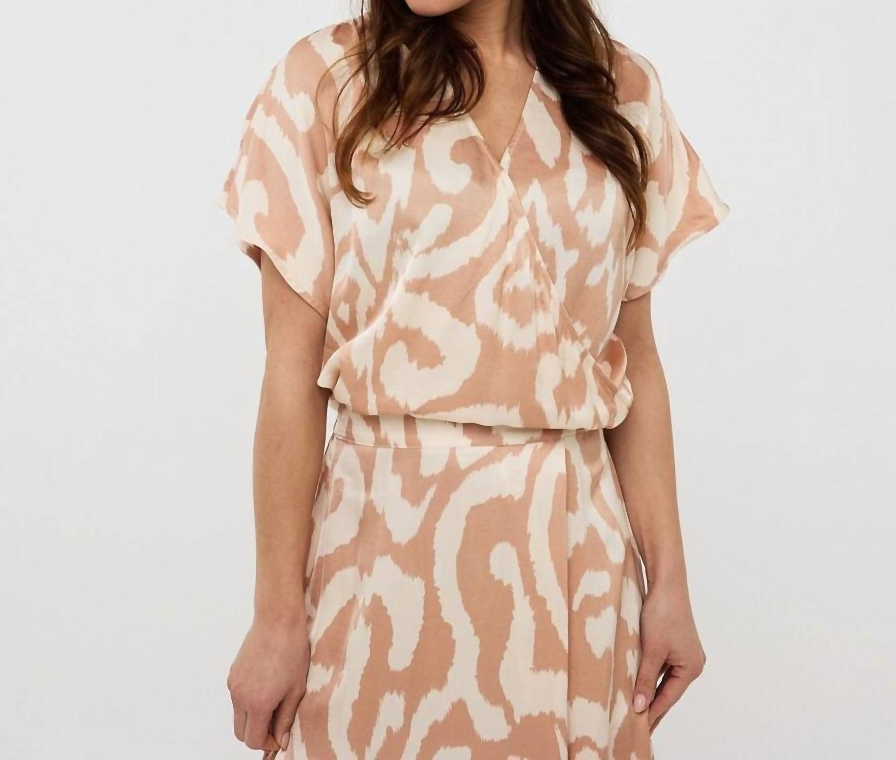 Esqualo - Printed Short Sleeve Blouse - beige - blouses - clothing