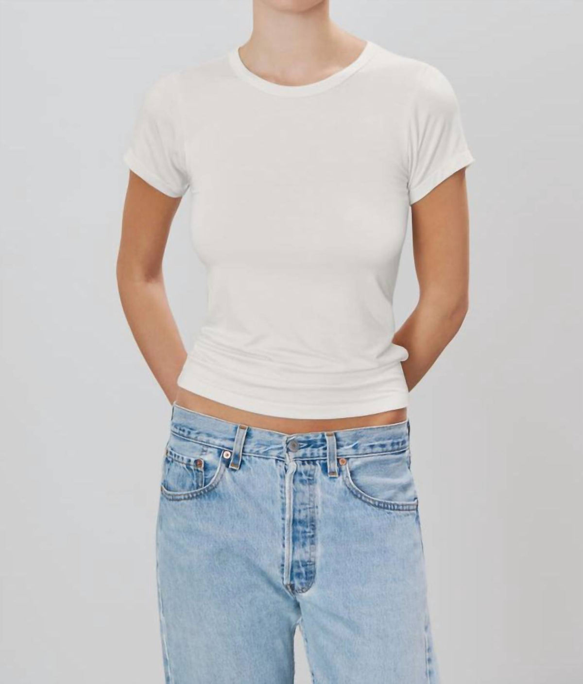 Eterne - Fitted Crewneck Short Sleeve T-shirt