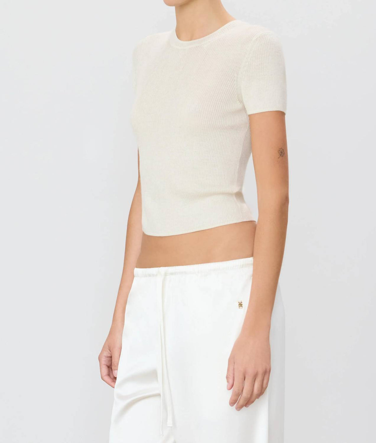 Eterne - Rib Stitch Baby Tee