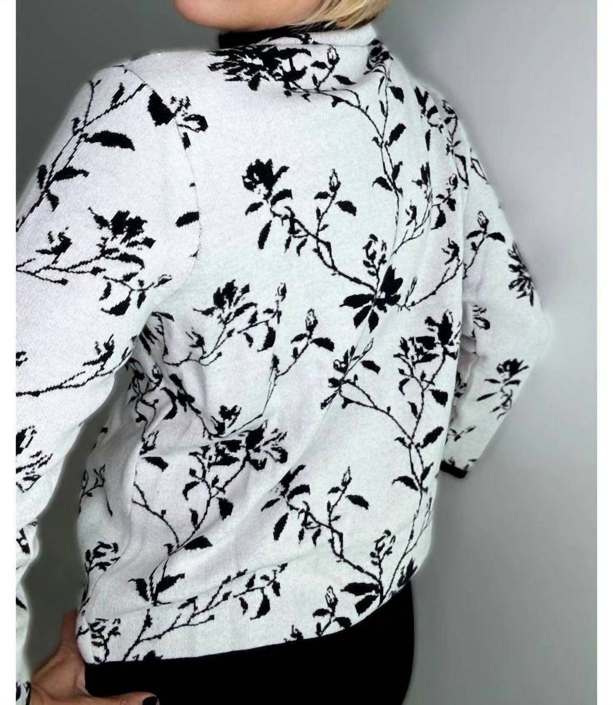 Ethyl - Ski House Sweater