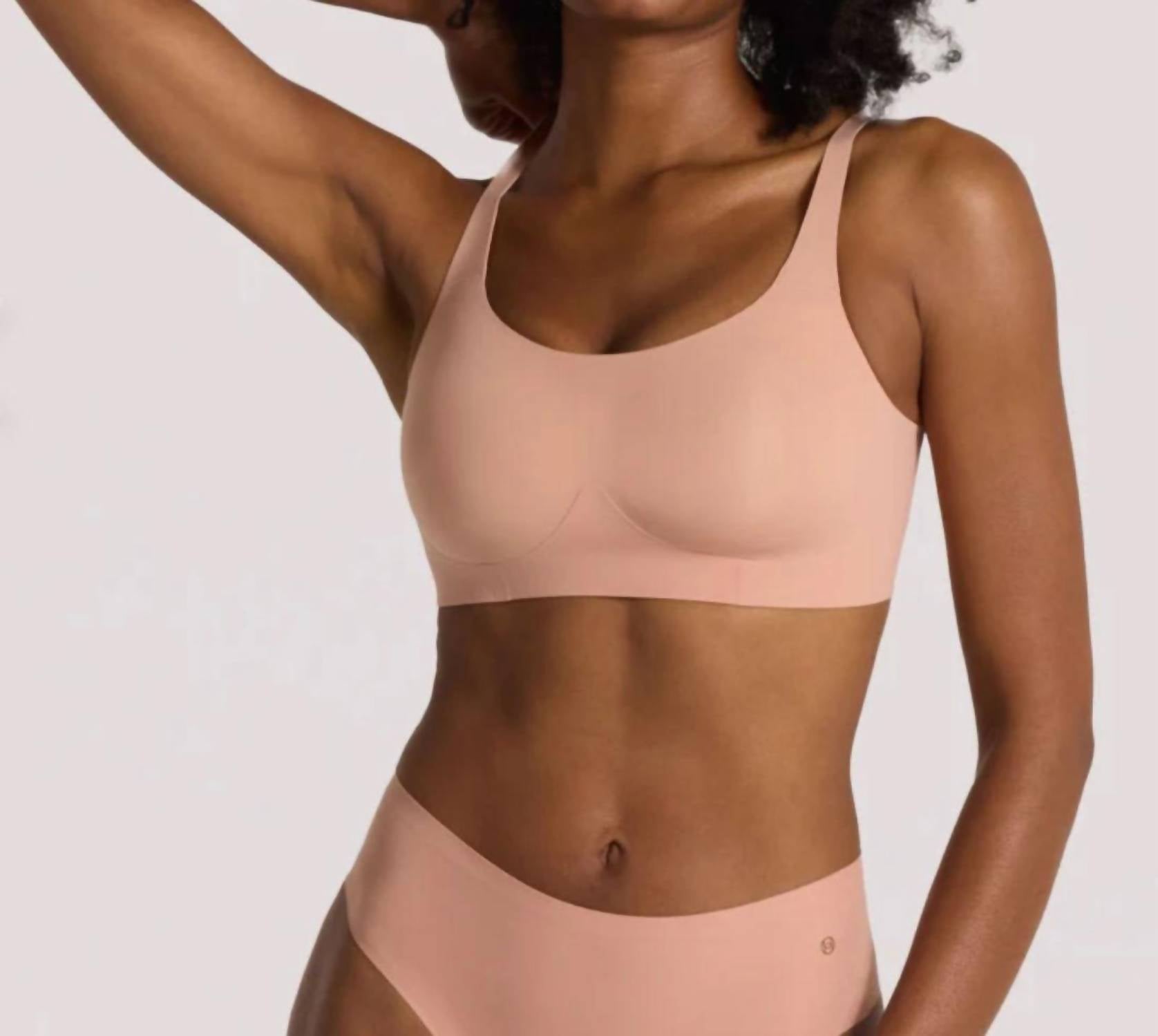 Evelyn & Bobbie - Structured Scoop Bra - bras - clothing - intimates