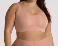 Evelyn & Bobbie - Structured Scoop Bra - bras - clothing - intimates