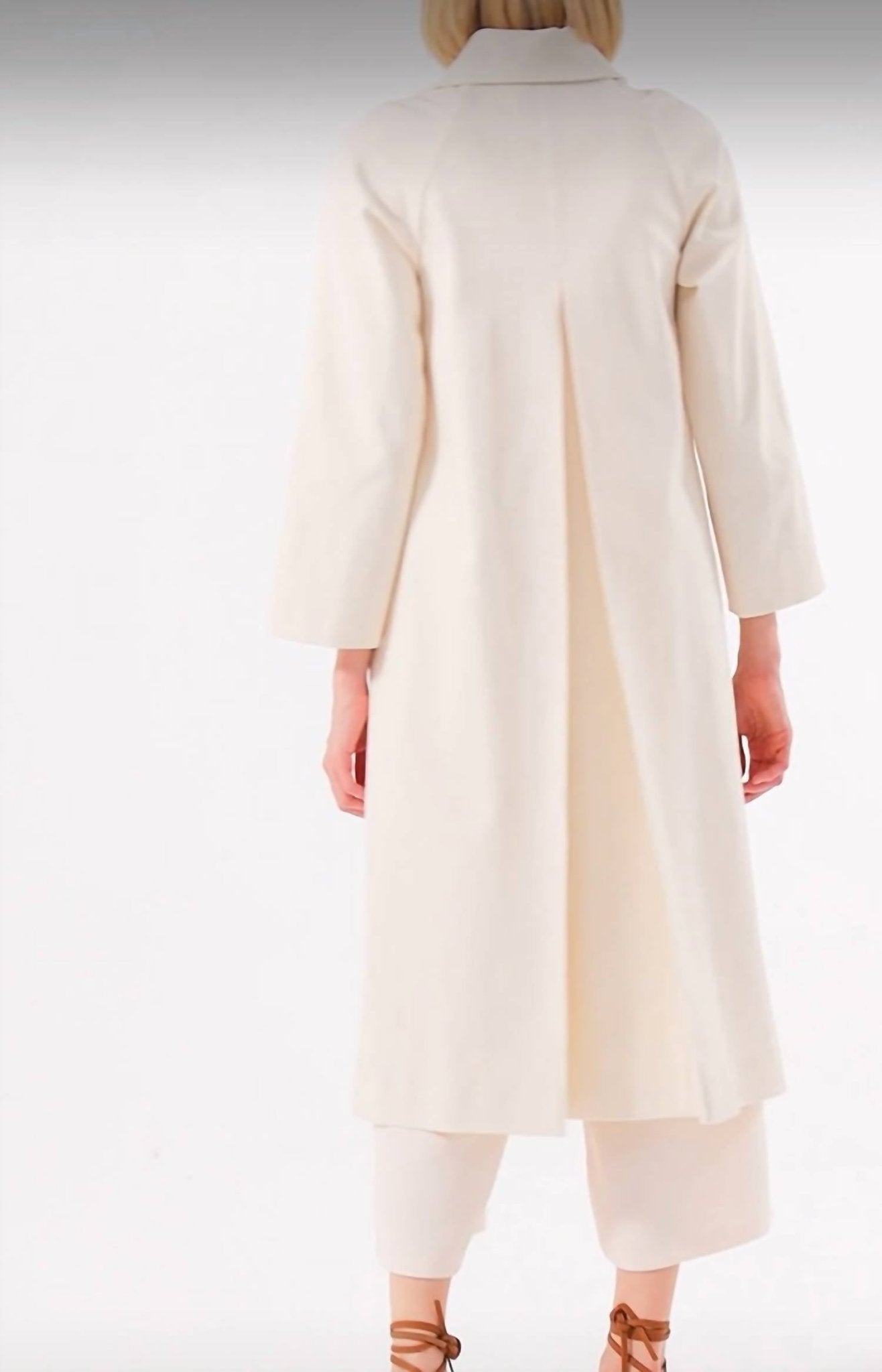 Exquise - Brooch Detailed Trench Coat - clothing - coats - floral