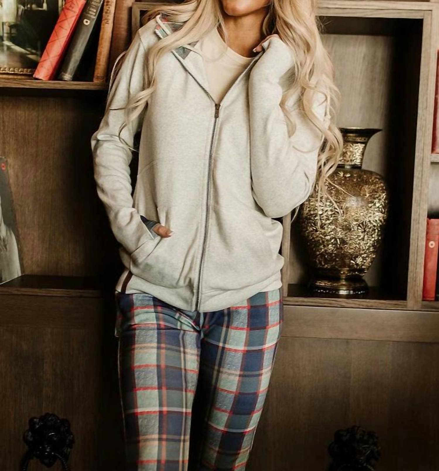 Ampersand Ave - Fullzip Sweatshirt