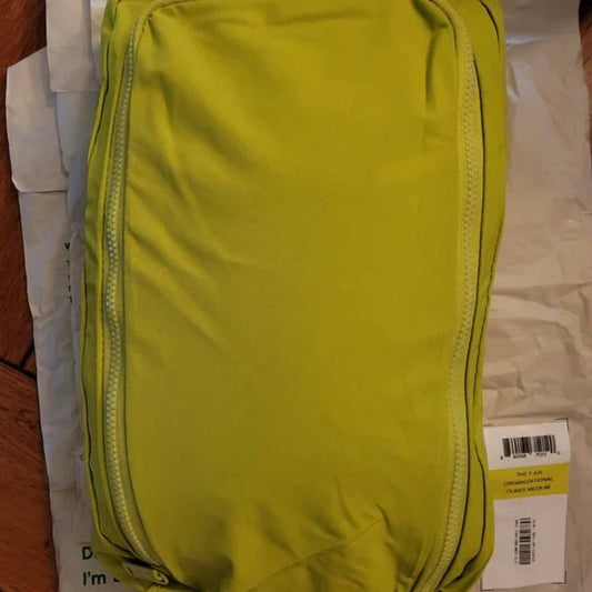 Away F.A.R. - Organizational Cube Bag