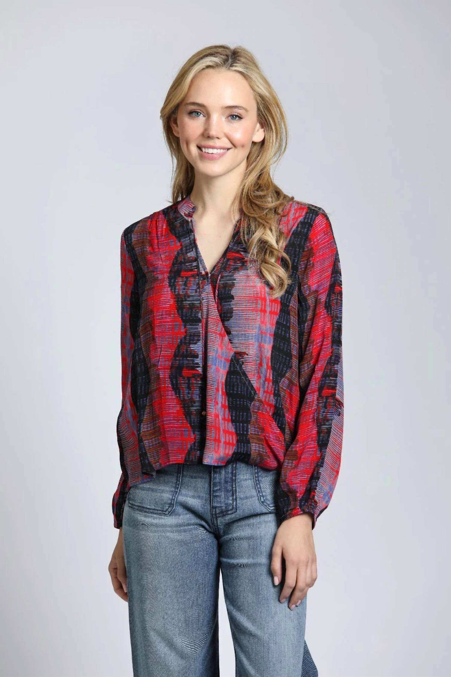 Apny - Crossover Long Sleeve Blouse