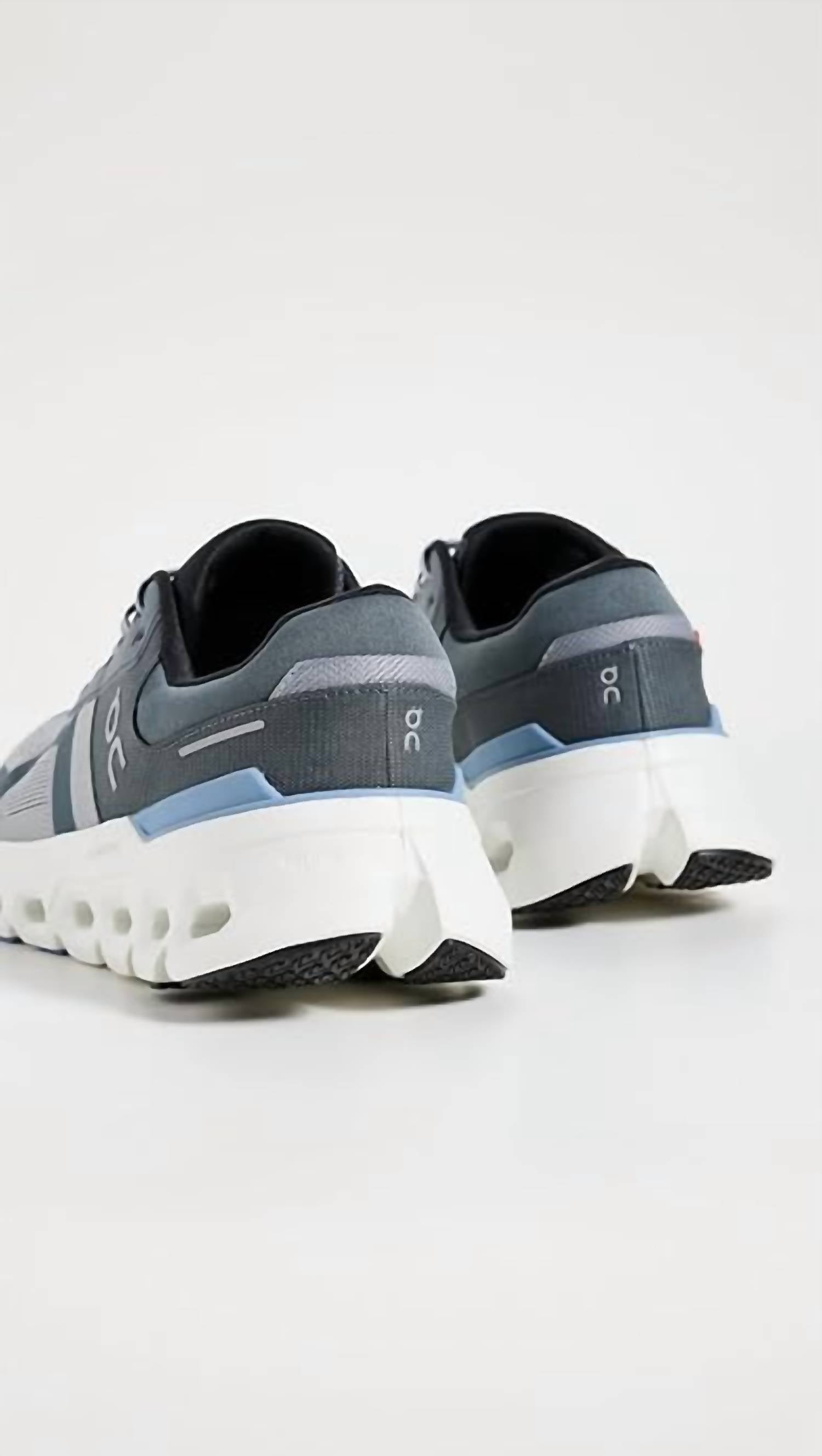 On - Men's Cloudrunner 2 Shoe