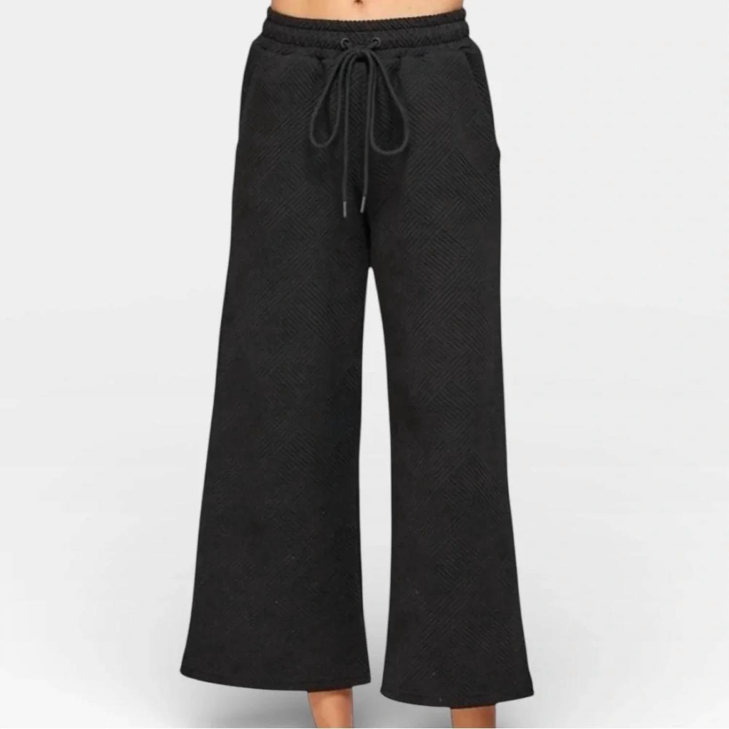 See And Be Seen - Textured Cropped Wide Leg Pants