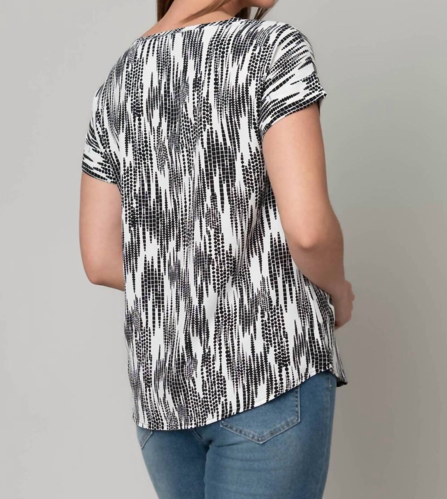 Pine Apparel - Meg Round Neck Tee