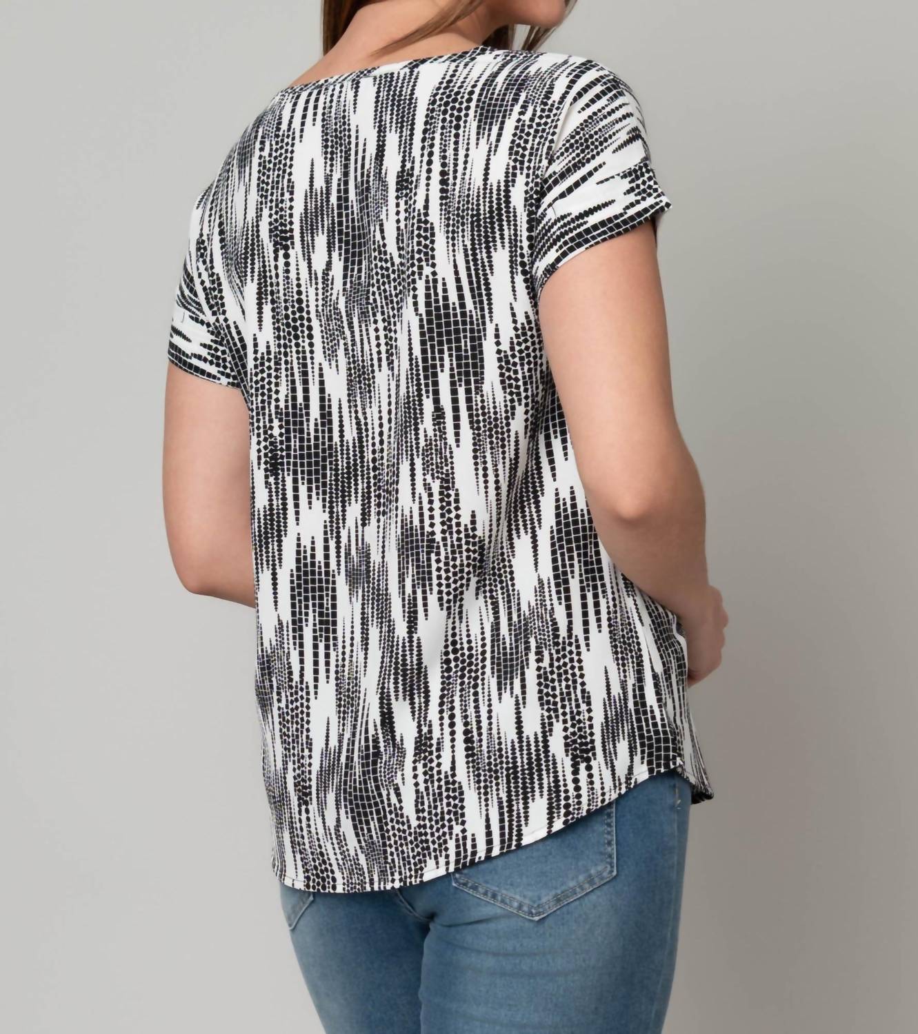 Pine Apparel - Meg Round Neck Tee