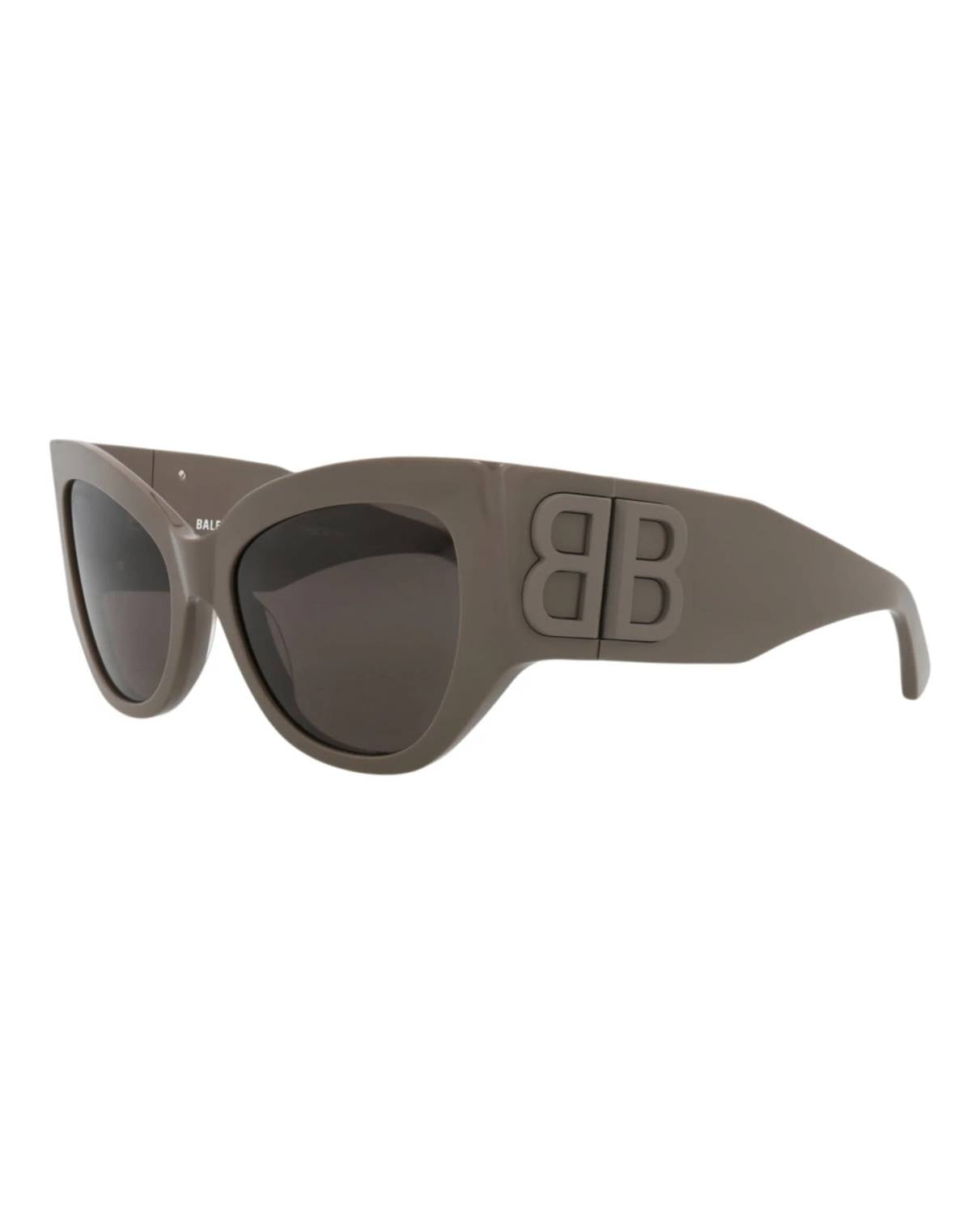 Balenciaga - Women's Cat Eye-frame Recycled Acetate Sunglasses