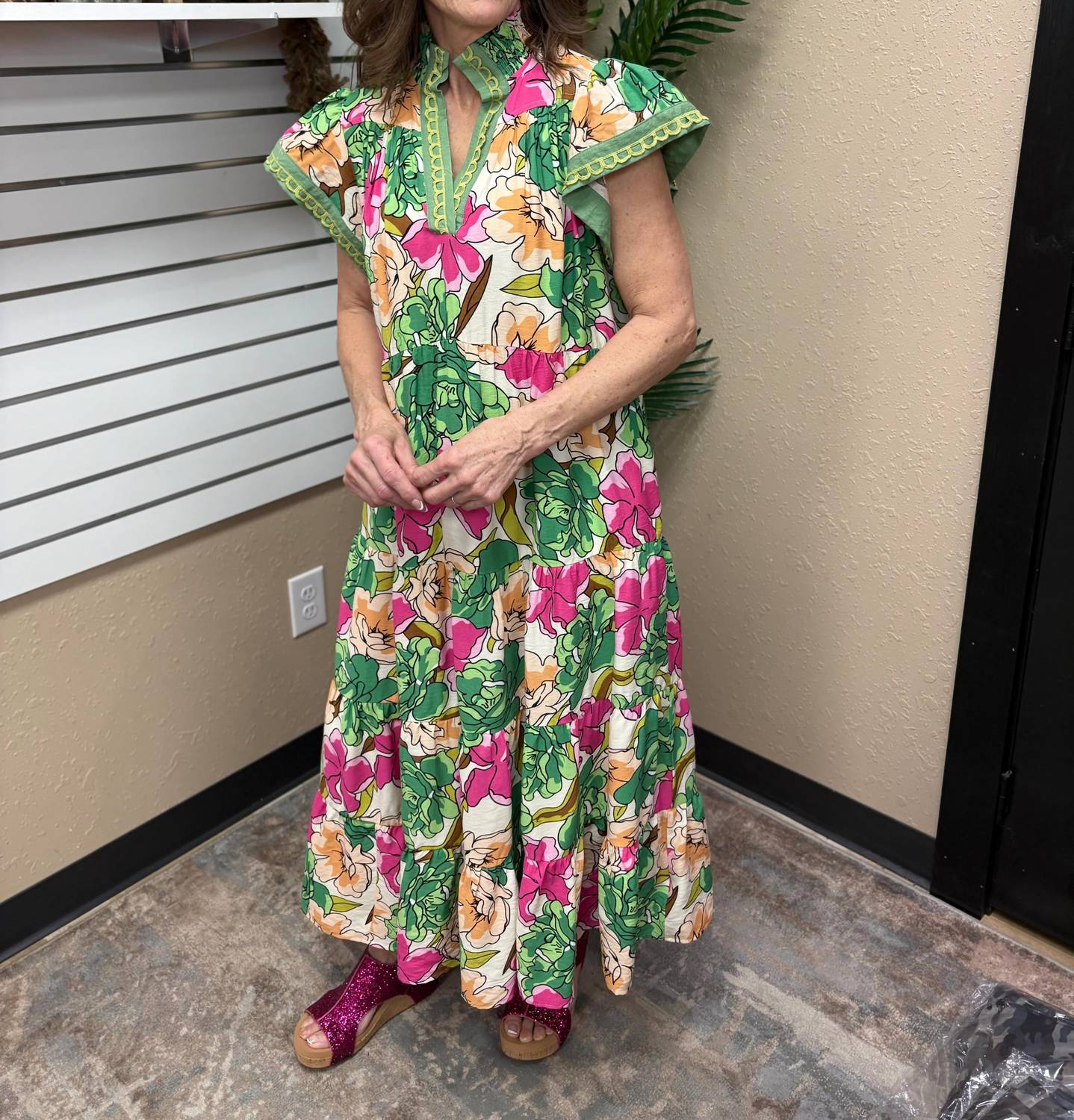 Umgee - Bold Floral Tiered Midi Dress