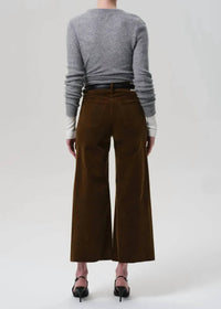 Citizens of Humanity Lyra Wide Leg Crop Pant in manuka - women's pants - detail view
