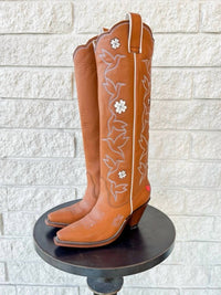Besita Boots - Women's Honey Boots