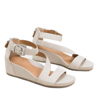Gentle Souls - Women's Gwen Wedge Sandal