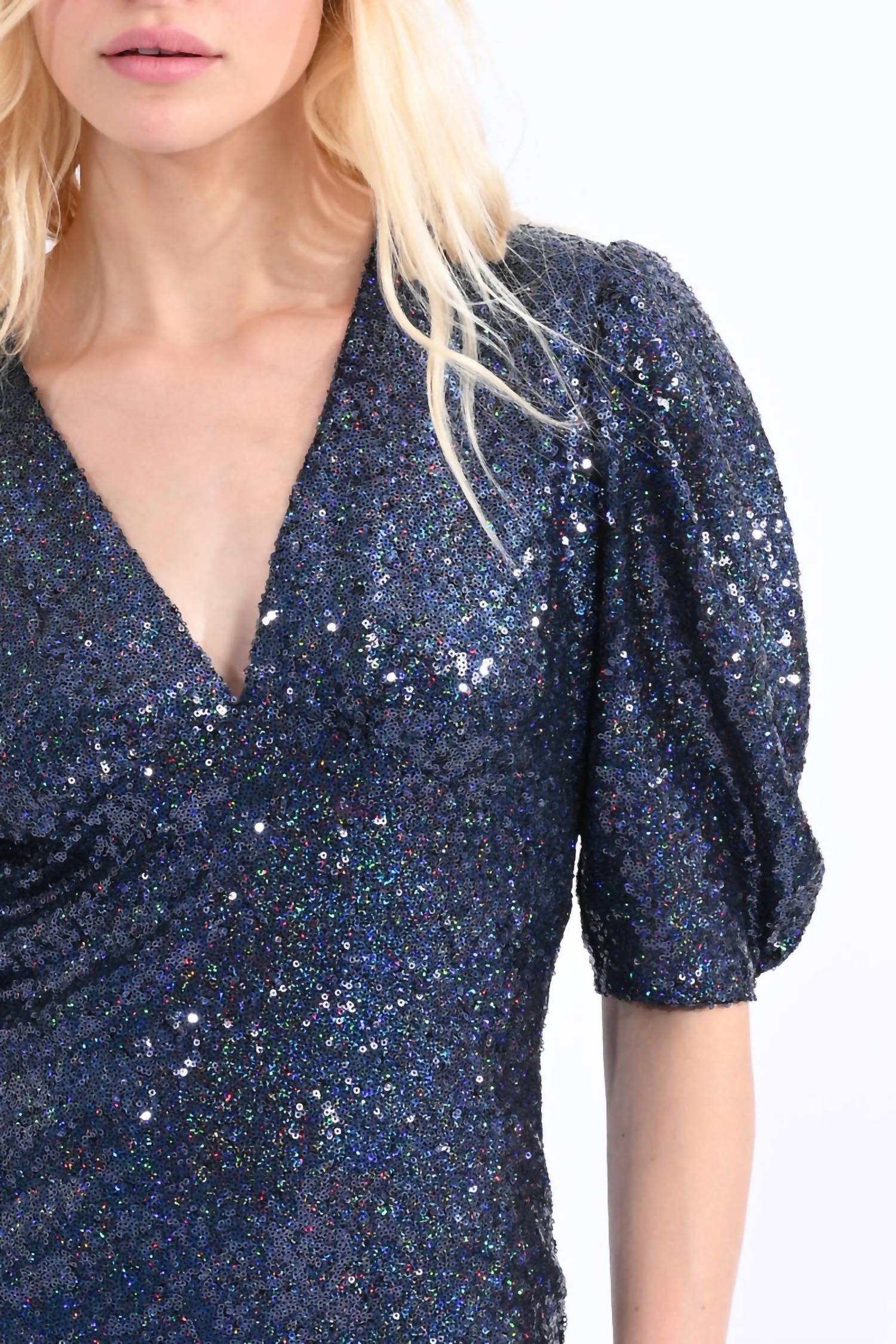 Molly Bracken - Sequin Puff Sleeve Dress
