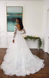 Essence Of Australia - Off-shoulder Lace Wedding Dress