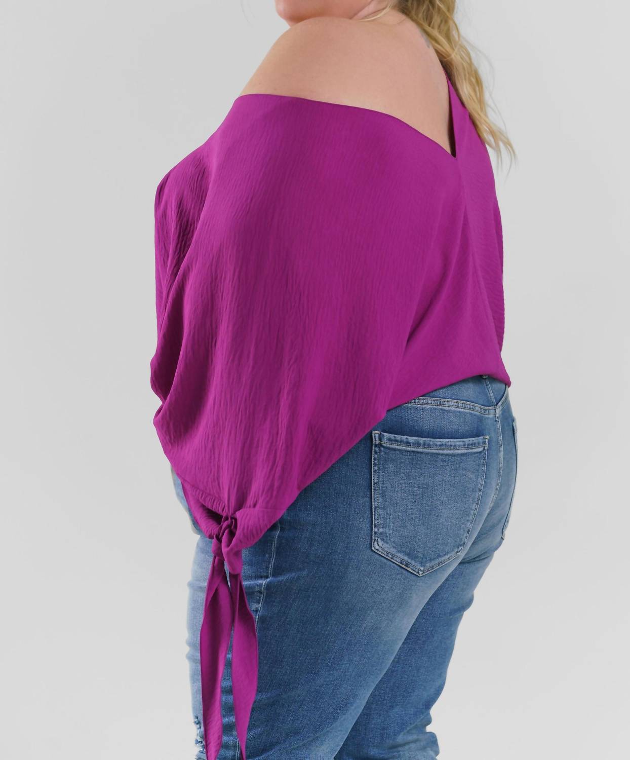 Adriana Contreras - Oversized Tie Sleeve Blouse - Plus