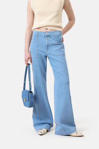 CLOSED Aria Flared Jeans in light wash - women's jeans