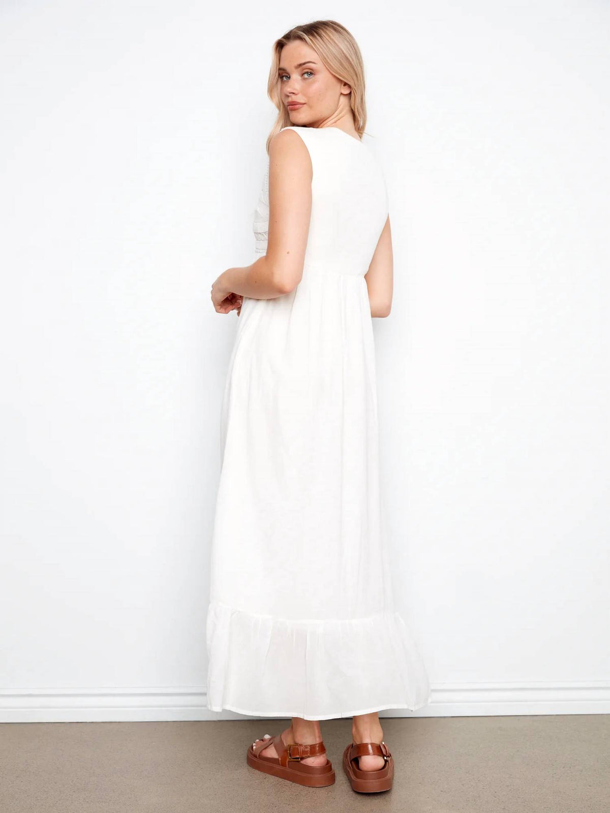 Charlie B - Applique Detail Bodice Maxi Dress