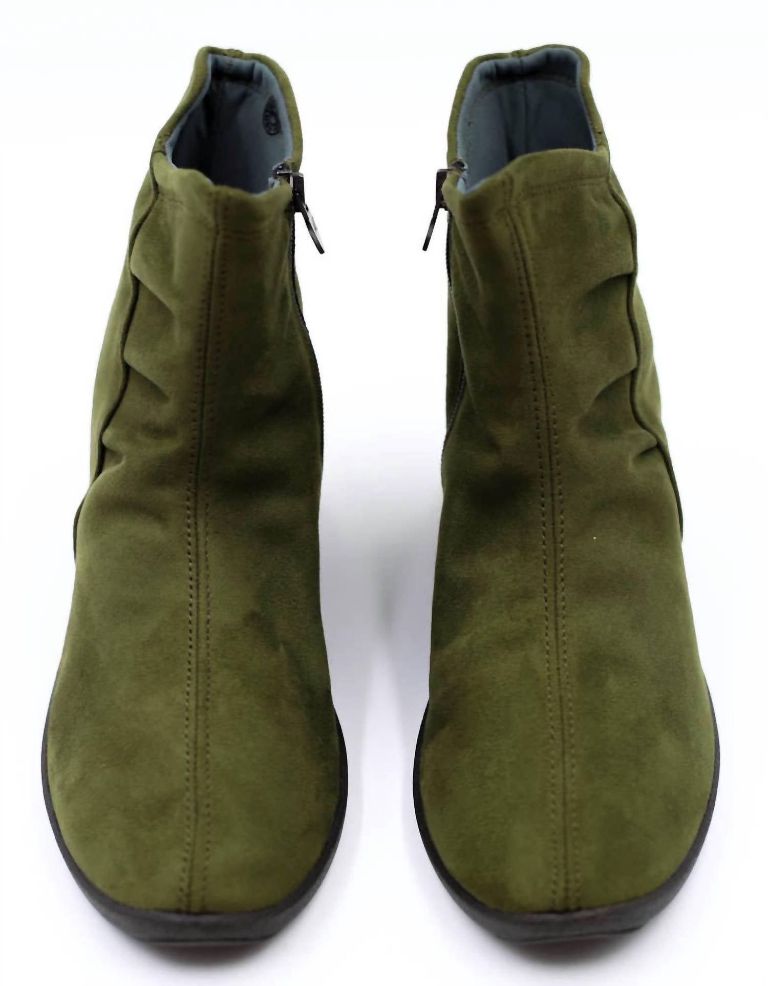 ARCOPEDICO Women's L19 Boot in gal olive - women's shoe - alternate view