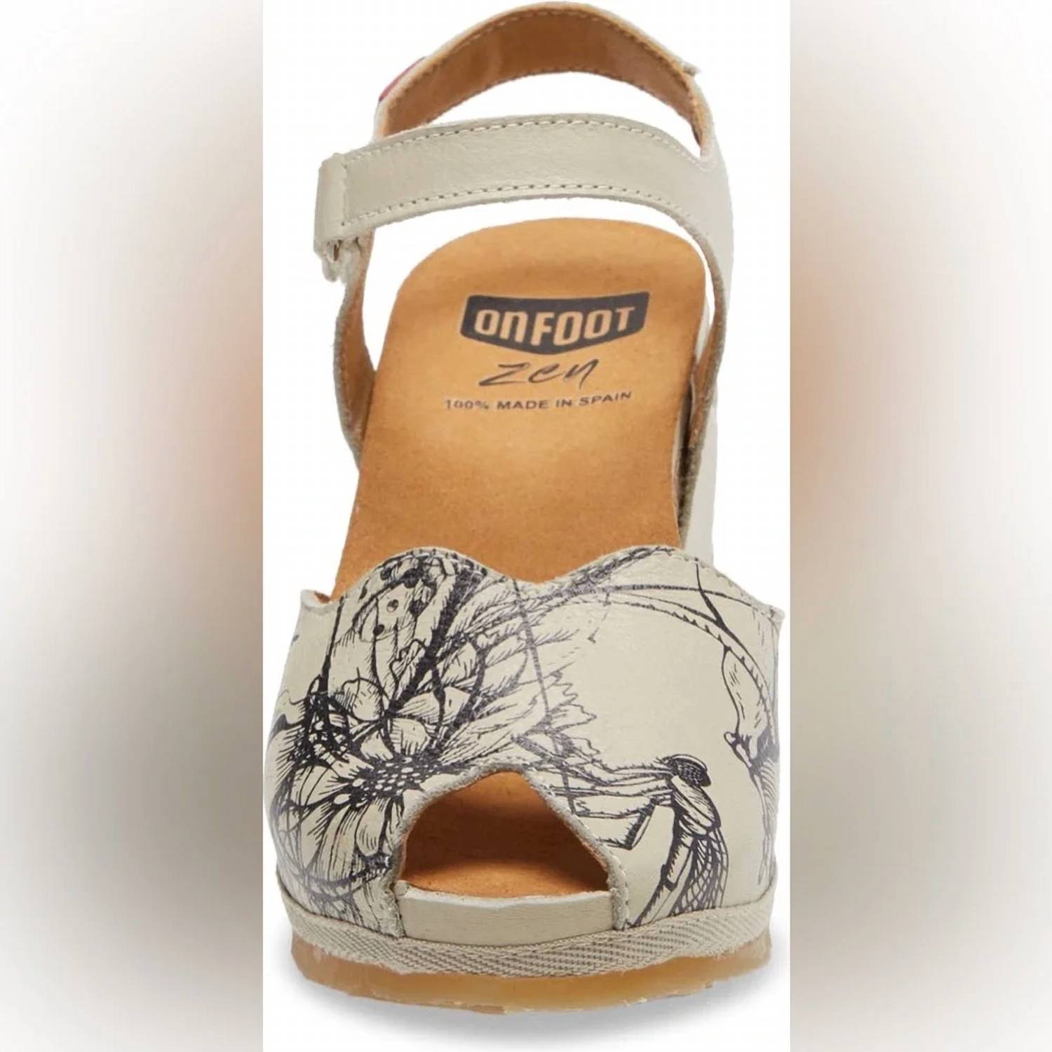 OnFoot Women's Floral Sandal in hielo ice - women's sandal - detail view