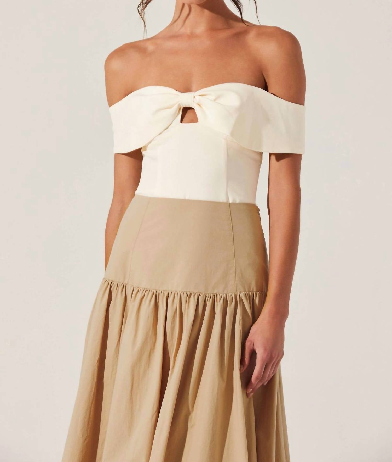 Astr - Telayna Off Shoulder Bow Top