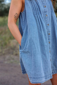Hem & Thread - Noemi Sleeveless Button-down Denim Mini Dress
