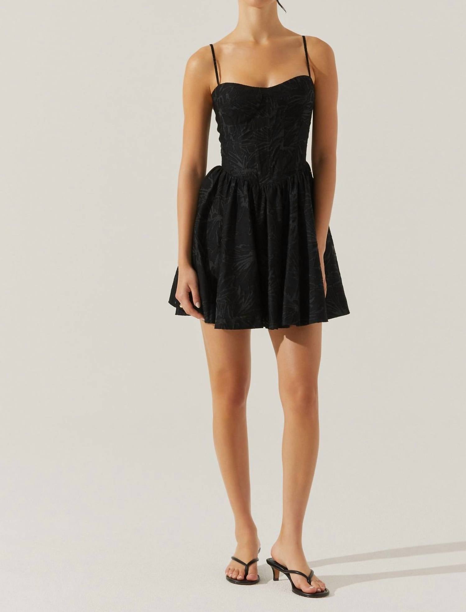 Astr - Linelly Mini Dress