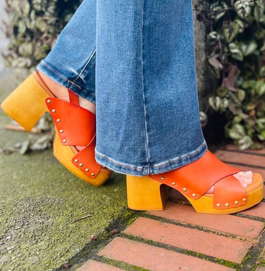 Btu By Bertuchi - Women's Daphne Sandal