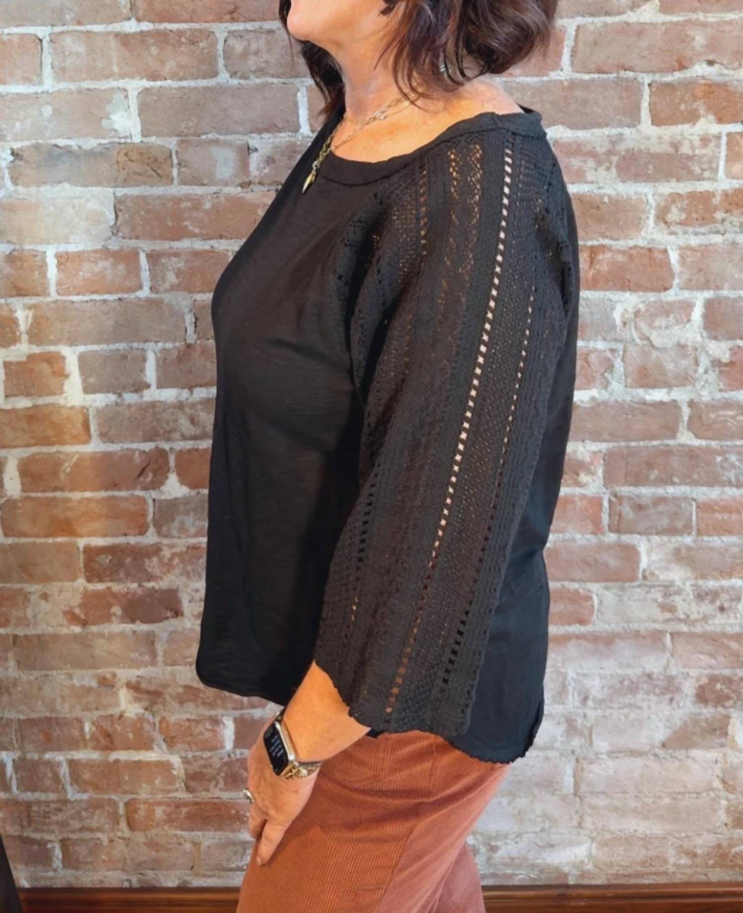 Mododoc - Quarter Lace Sleeve Boatneck Top