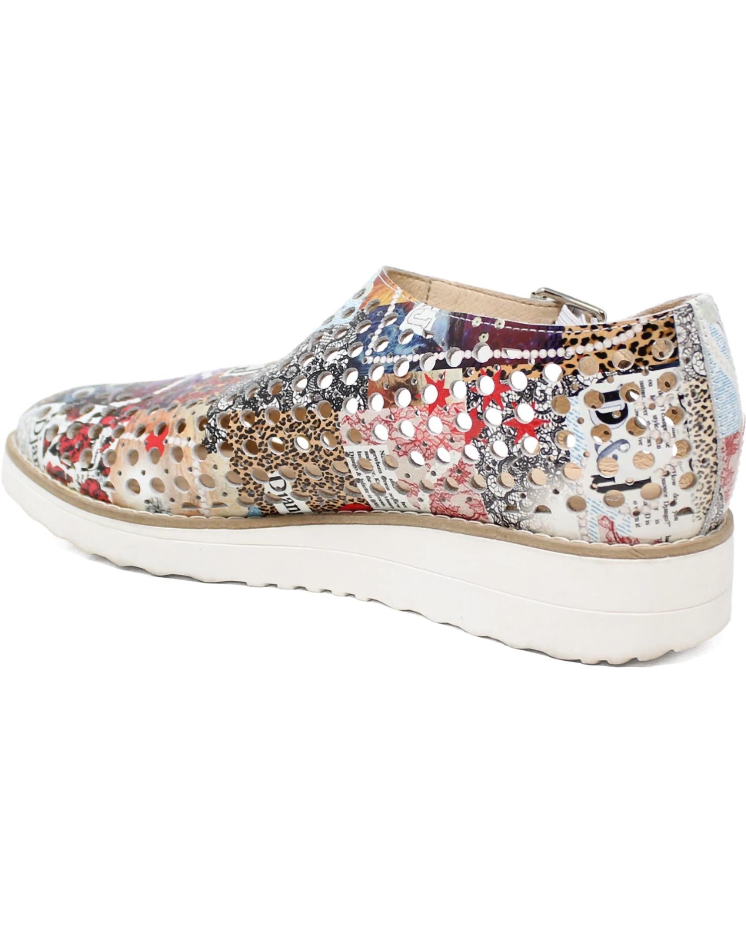 Django & Juliette - Women's Offhand Wedge Sandals