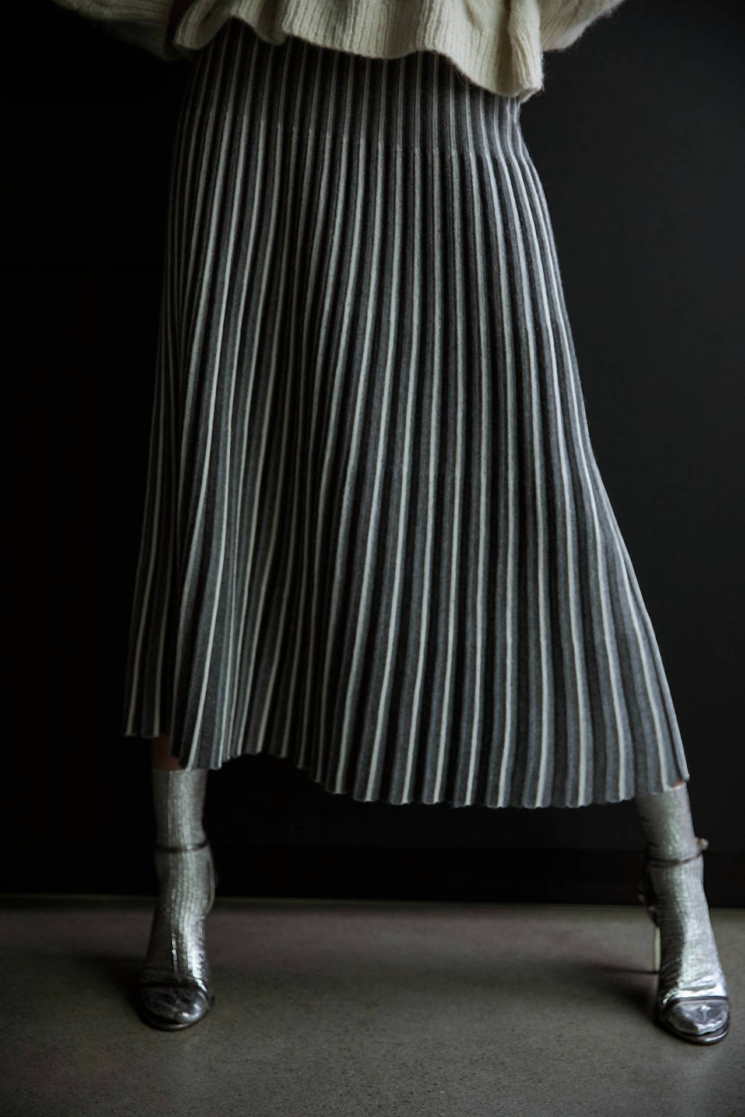 SSKEIN Adeline Midi Skirt in grey ivory - women's skirt - view 6
